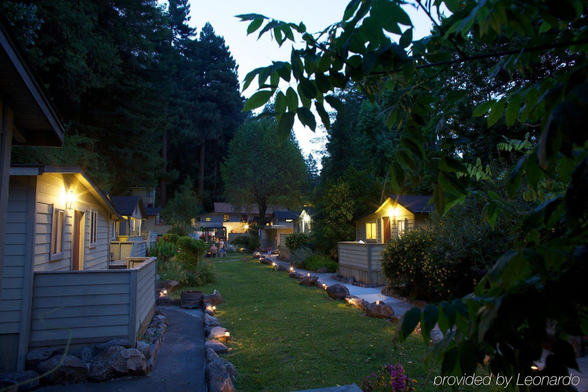 Cottages On River Road Guerneville Buitenkant foto
