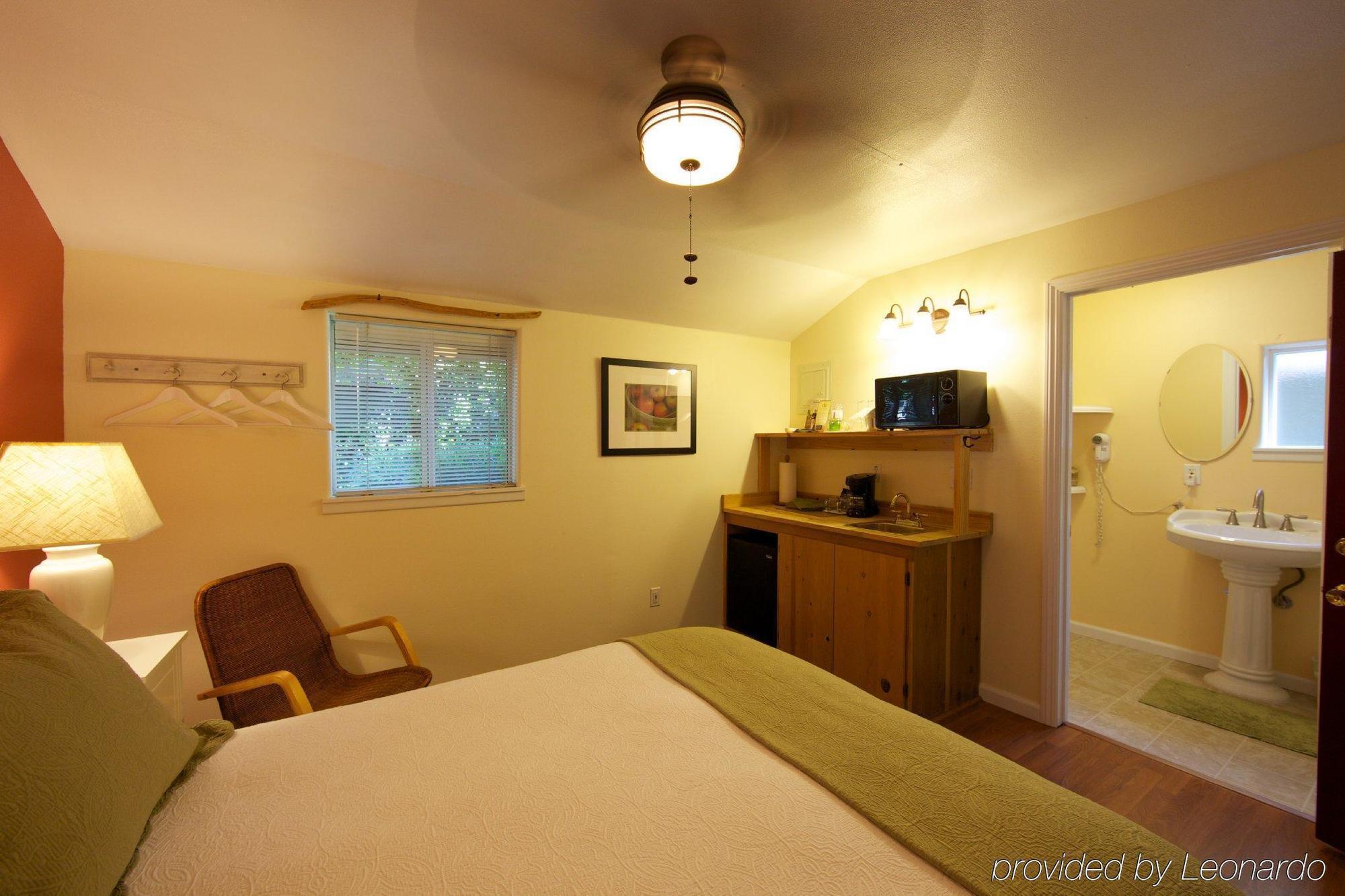 Cottages On River Road Guerneville Buitenkant foto