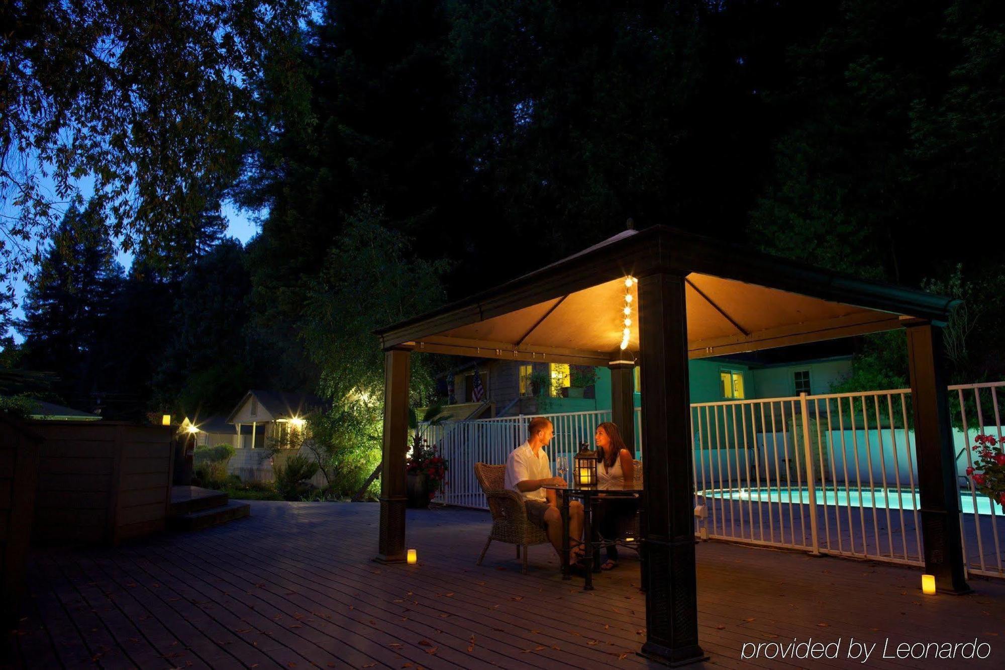 Cottages On River Road Guerneville Buitenkant foto